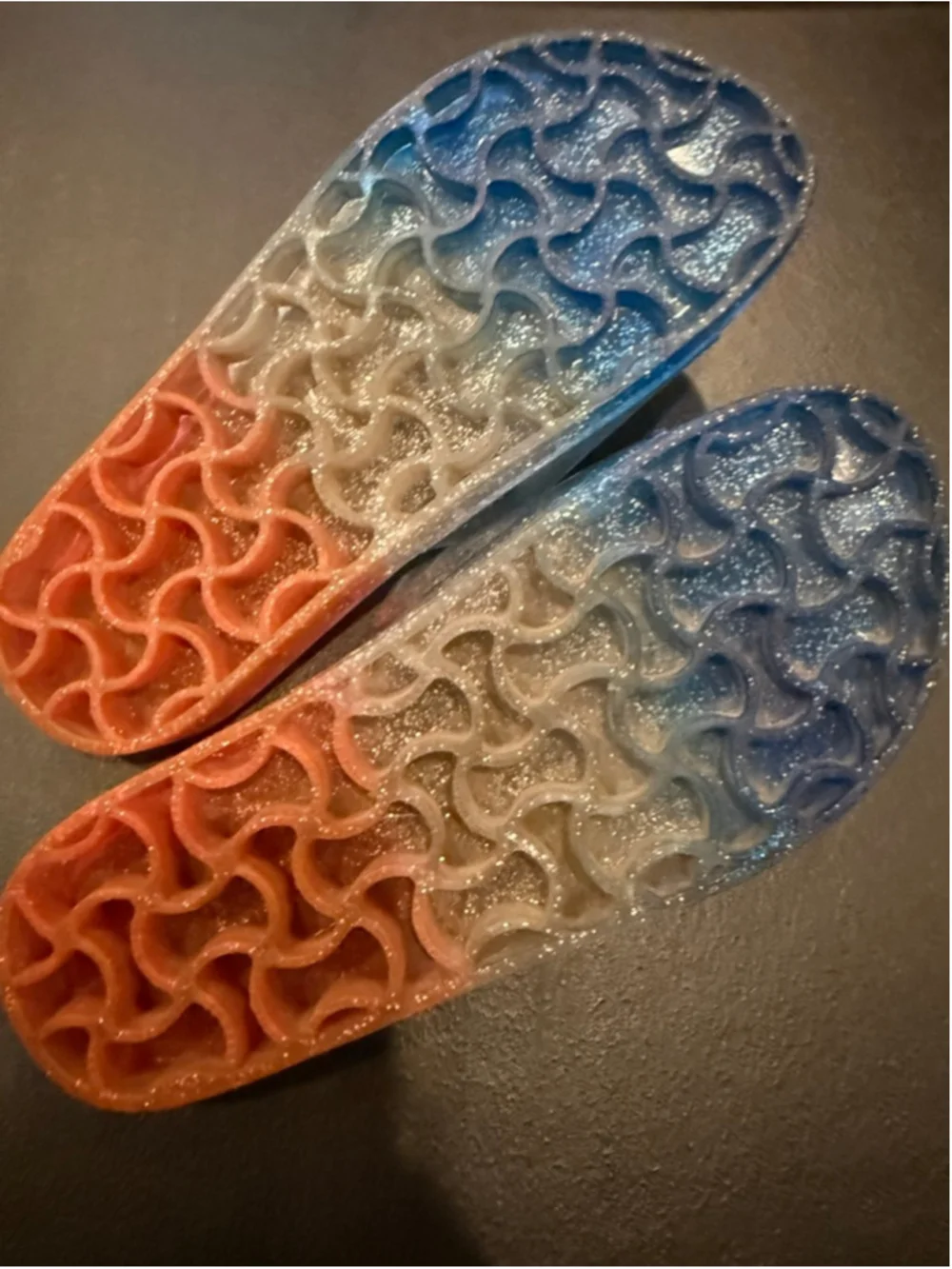 Girls Cat & Jack Ombre Glitter Slide Sandals Blue Red Size 3